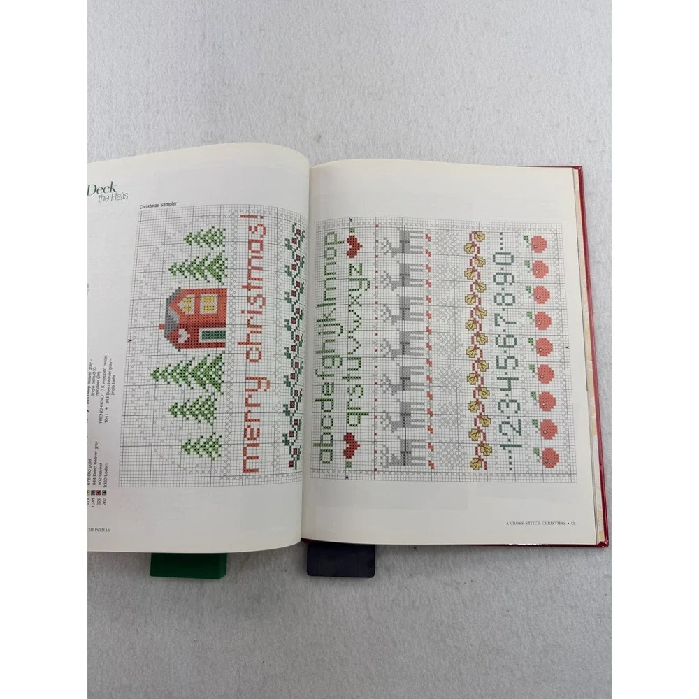 Better Homes and Gardens A Cross-Stitch Christmas Needlework Treasures 2003 Book